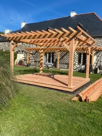 terrasse bois sur mesure à Ruffiac - image 2
