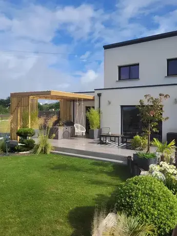 terrasse bois sur mesure à Sixt-sur-Aff - image 2