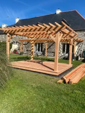 terrasse bois sur mesure à Sixt-sur-Aff - image 4